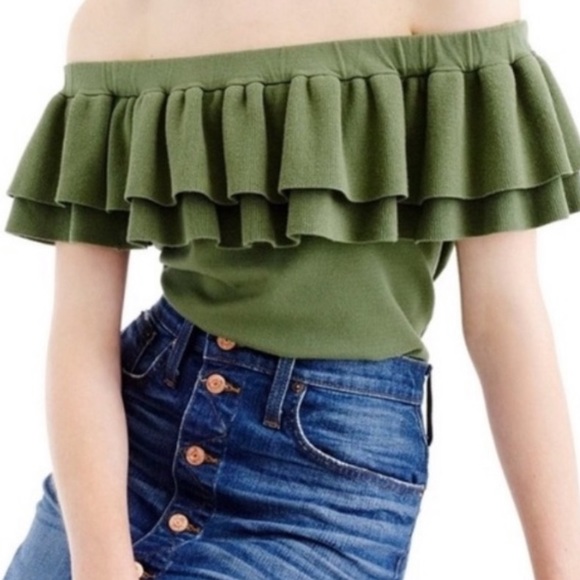 J. Crew Tops - J Crew XS ruffles stretchy crop top in olive green